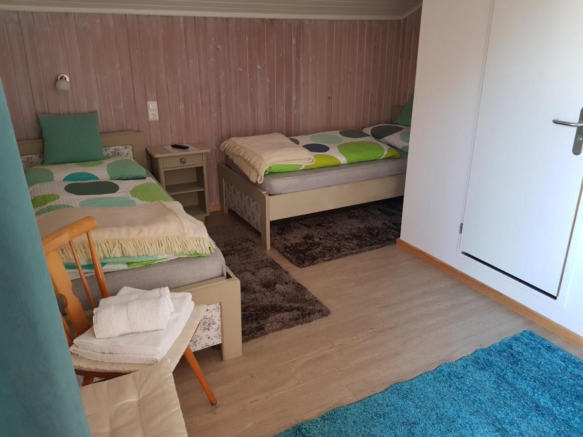 Tattoo Pension Mit Restaurant Und Tattoo-Studio Mörtschach Екстериор снимка