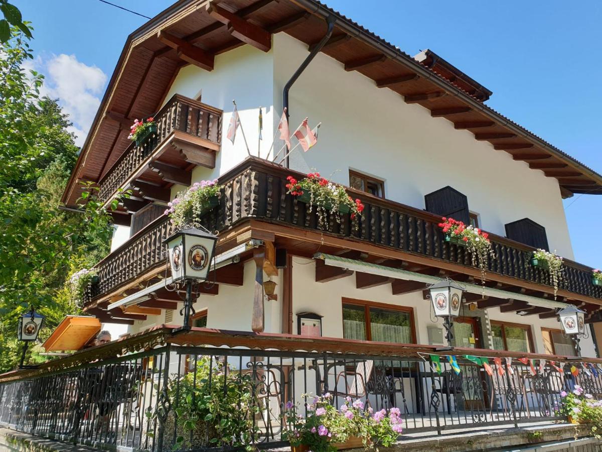 Tattoo Pension Mit Restaurant Und Tattoo-Studio Mörtschach Екстериор снимка